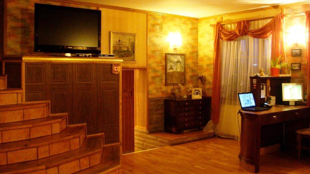 Urusel Guesthouse Таллин Экстерьер фото