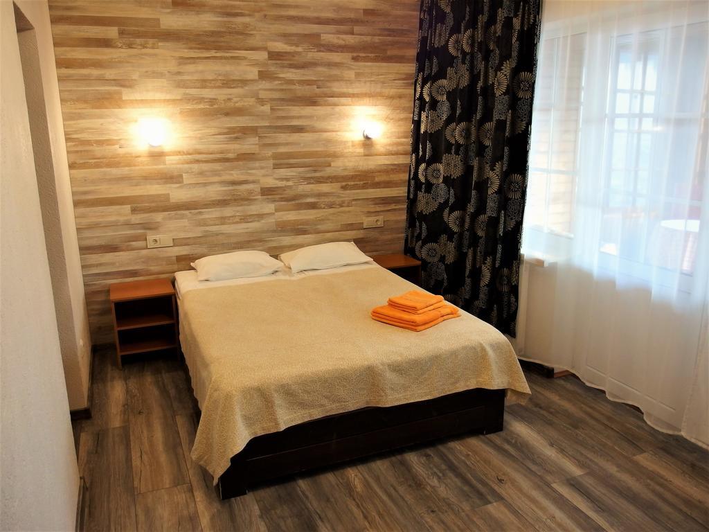 Urusel Guesthouse Таллин Экстерьер фото