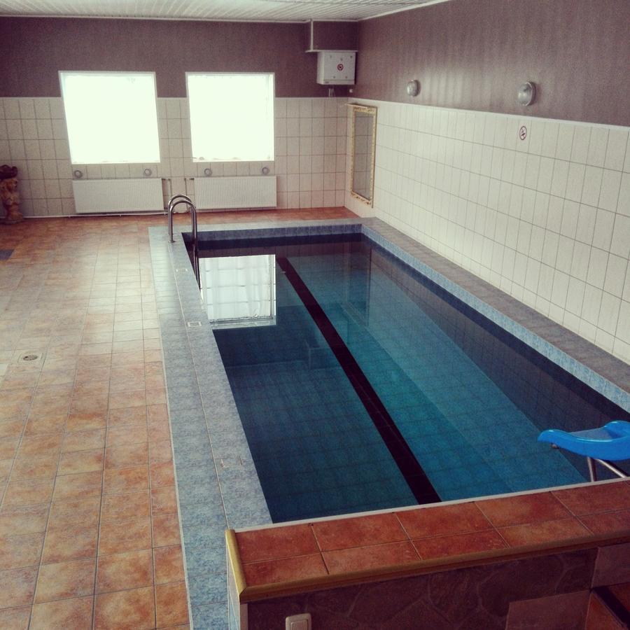 Urusel Guesthouse Таллин Экстерьер фото